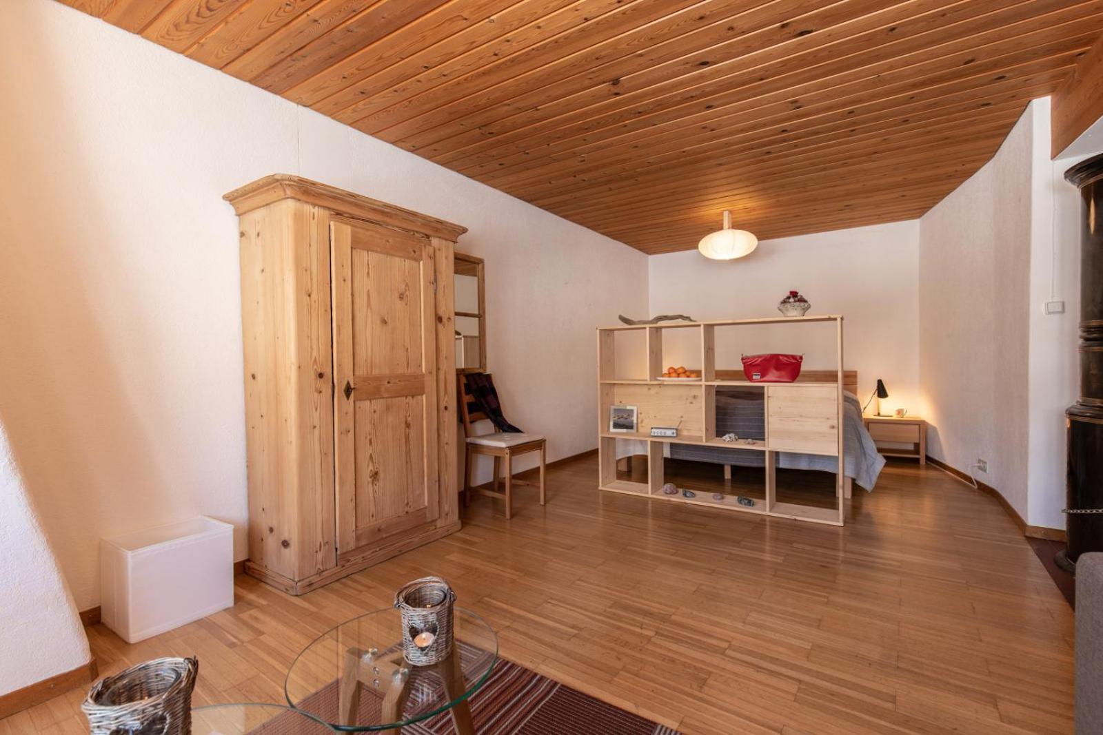 Apartamento Chasa Curasch Scuol Exterior foto
