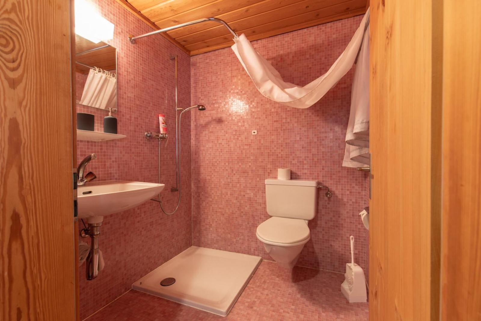 Apartamento Chasa Curasch Scuol Exterior foto